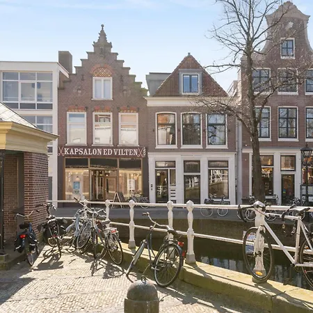 Stonebridge Boutique - Centre