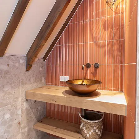 Stonebridge Boutique - Centre Apartment *